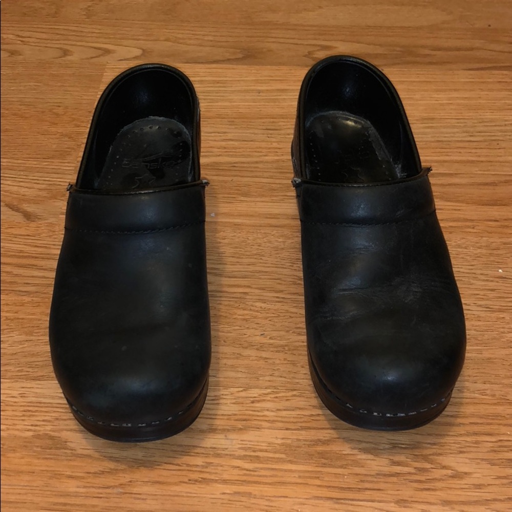 Dansko oiled leather Professional clogs